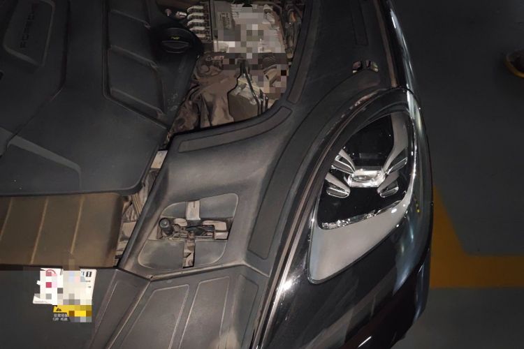 Used Porsche Cayenne 2018 Cayenne 3.0T Engine Bay Left