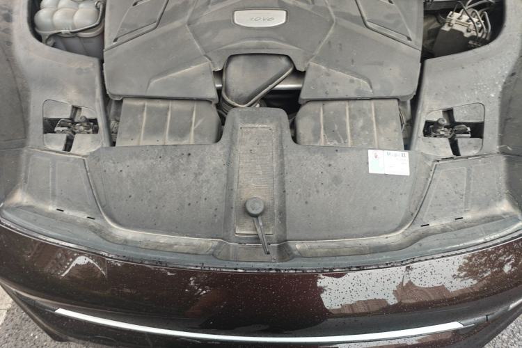 Used Porsche Cayenne 2018 Cayenne 3.0T Engine Bay