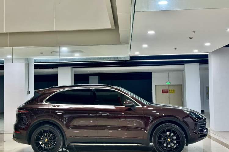 Used Porsche Cayenne 2018 Cayenne 3.0T Exterior 3