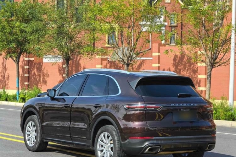 Used Porsche Cayenne 2018 Cayenne 3.0T Exterior 5