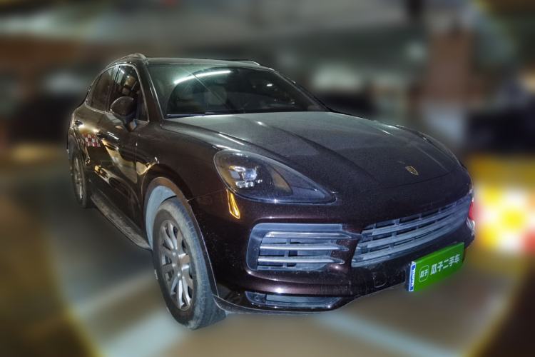 Used Porsche Cayenne 2018 Cayenne 3.0T Front Right 45 Deg