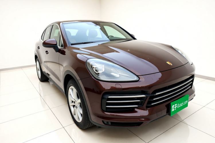 Used Porsche Cayenne 2018 Cayenne 3.0T Front Right 45 Deg