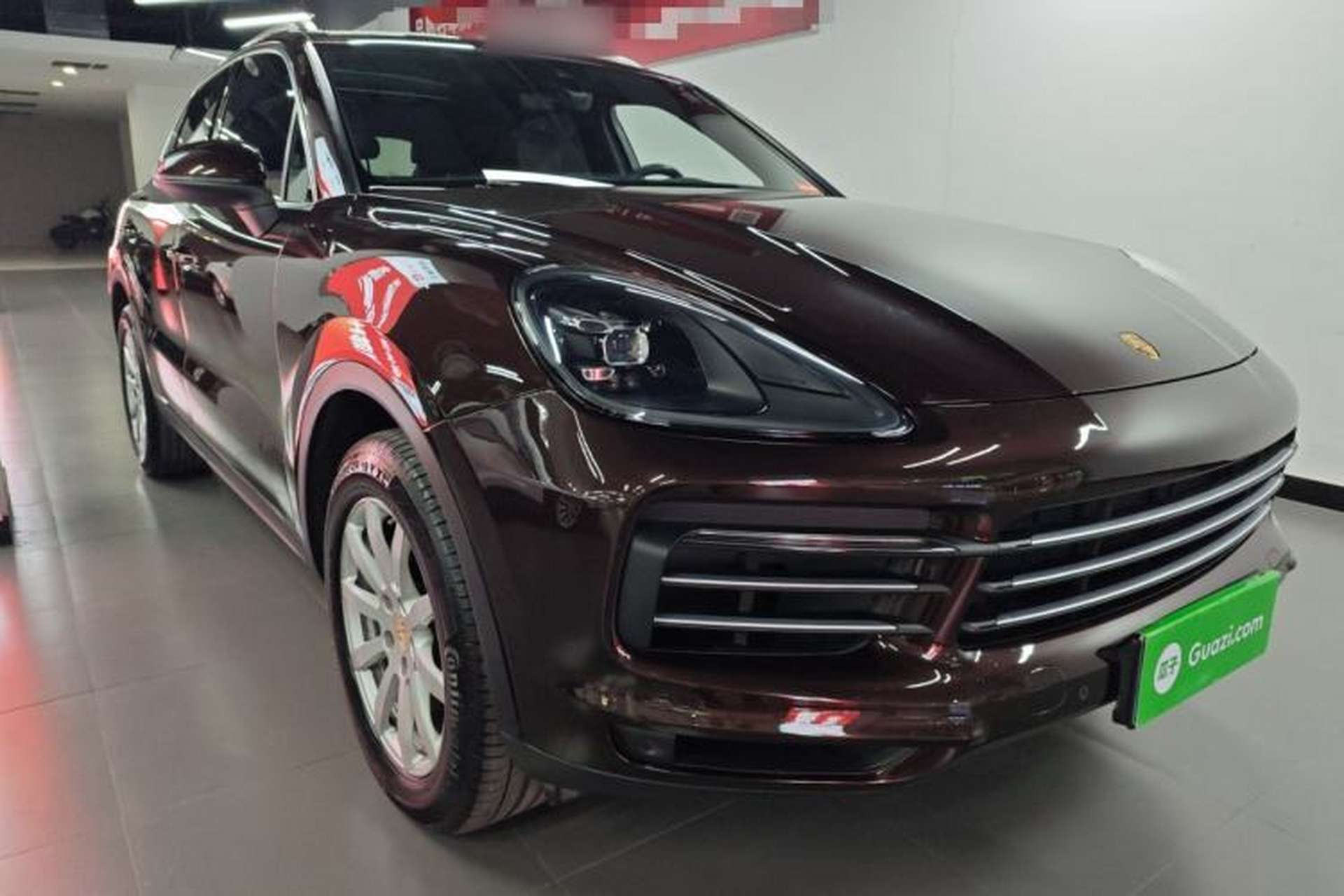 Used Porsche Cayenne 2018 Cayenne 3.0T Front Right 45 Deg