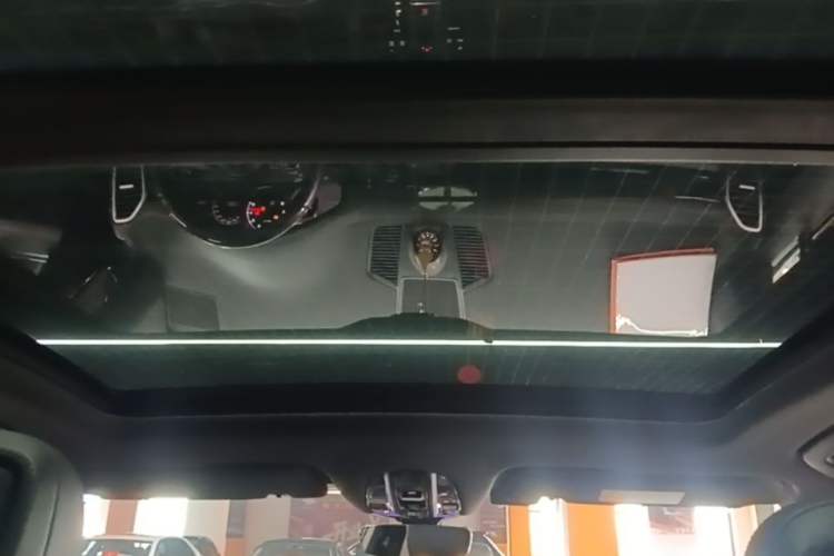 Used Porsche Cayenne 2018 Cayenne 3.0T Headliner