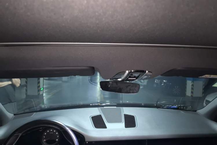 Used Porsche Cayenne 2018 Cayenne 3.0T Headliner