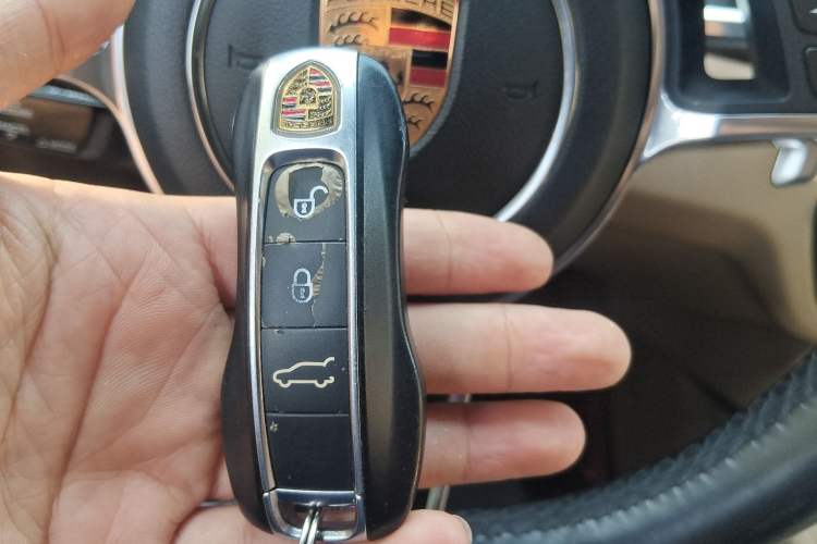 Used Porsche Cayenne 2018 Cayenne 3.0T Interior 1