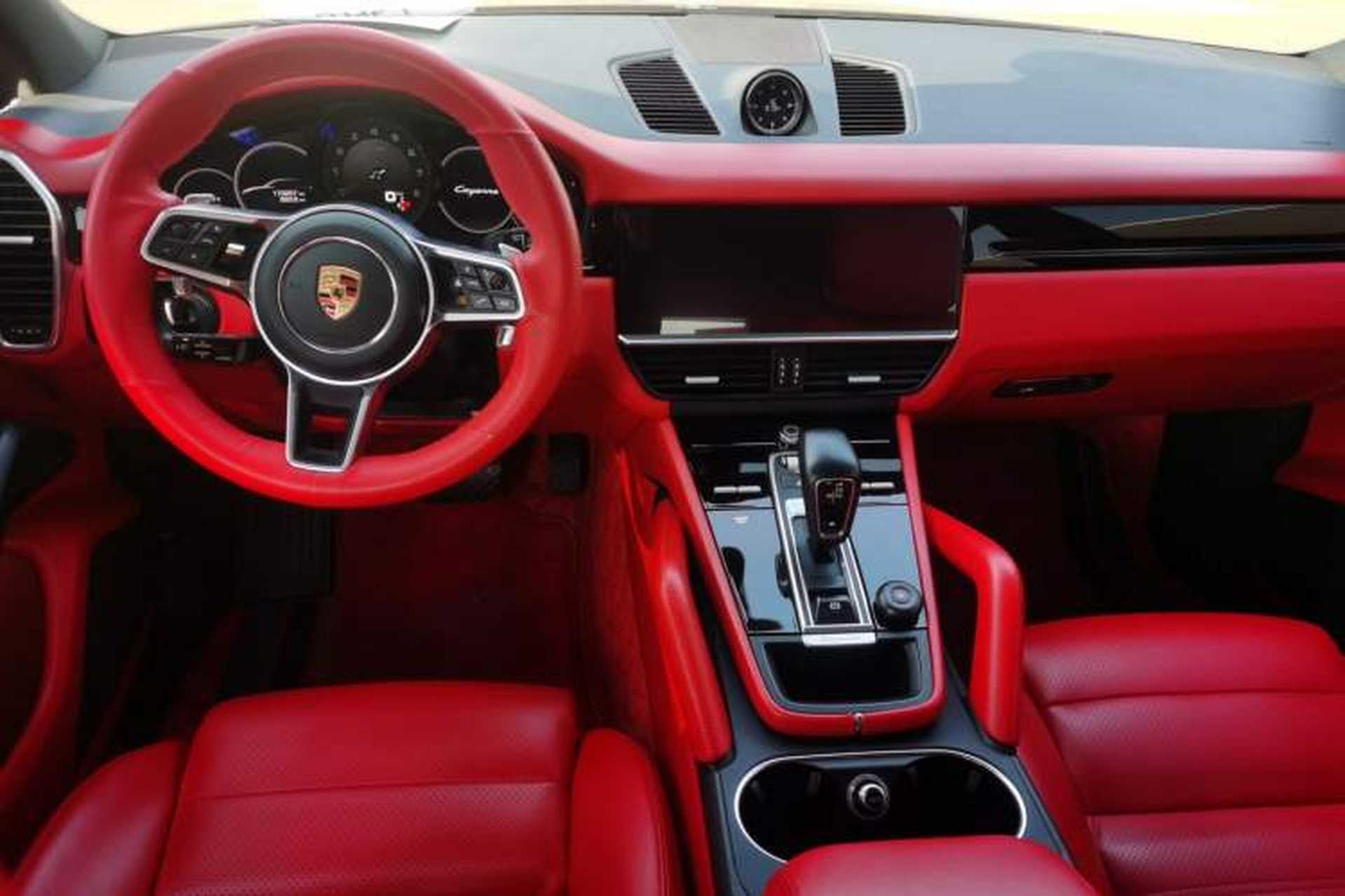 Used Porsche Cayenne 2018 Cayenne 3.0T Interior 2