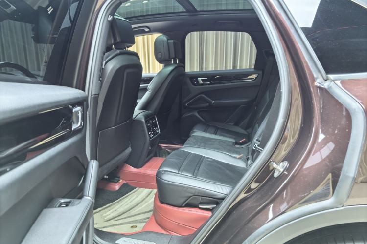 Used Porsche Cayenne 2018 Cayenne 3.0T Interior 3