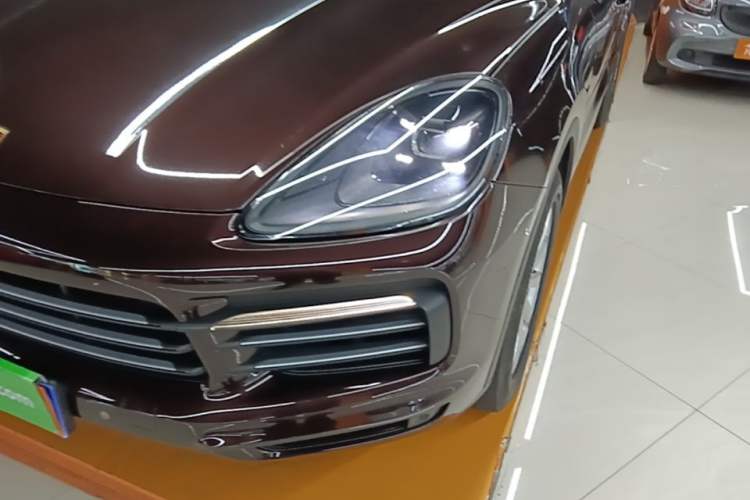 Used Porsche Cayenne 2018 Cayenne 3.0T Left Front Headlight
