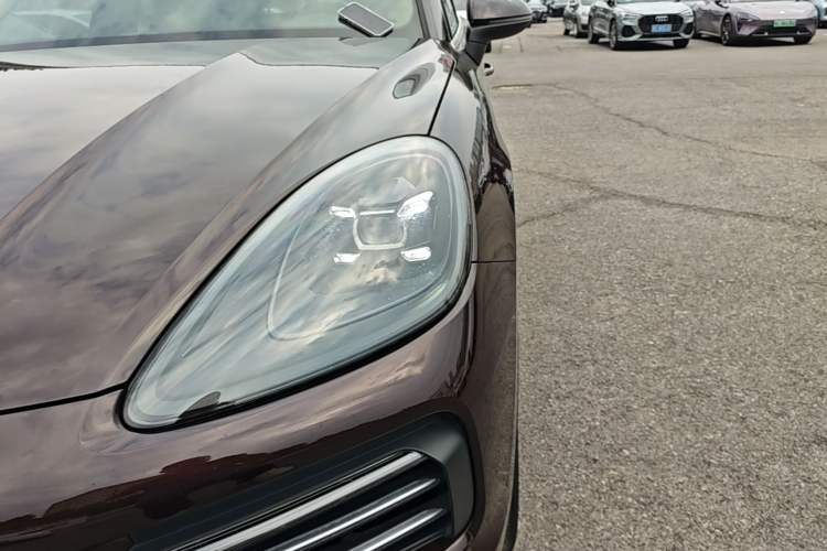 Used Porsche Cayenne 2018 Cayenne 3.0T Left Front Headlight
