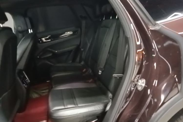Used Porsche Cayenne 2018 Cayenne 3.0T Left Rear Seat