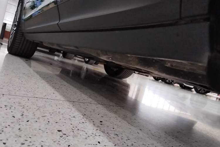 Used Porsche Cayenne 2018 Cayenne 3.0T Left Side Sill