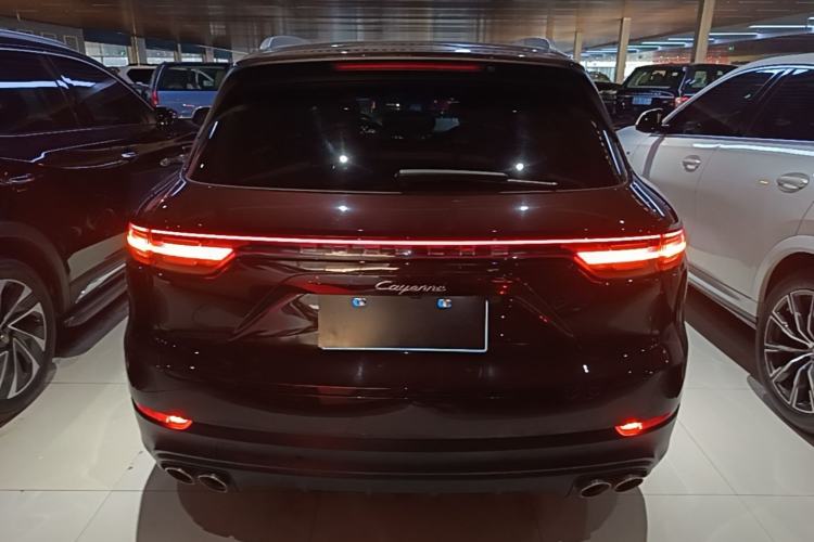 Used Porsche Cayenne 2018 Cayenne 3.0T Rear