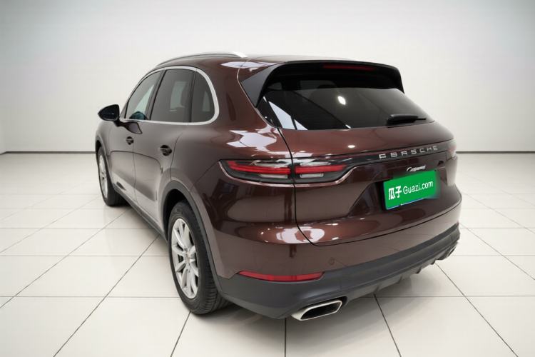 Used Porsche Cayenne 2018 Cayenne 3.0T Rear Left 45 Deg