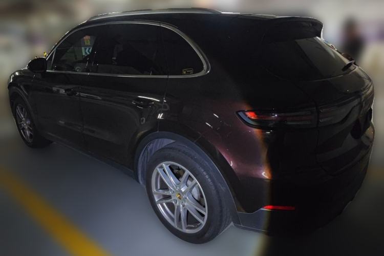 Used Porsche Cayenne 2018 Cayenne 3.0T Rear Left 45 Deg