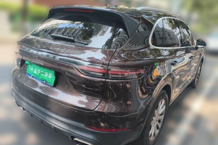 Used Porsche Cayenne 2018 Cayenne 3.0T Rear Right 45 Deg