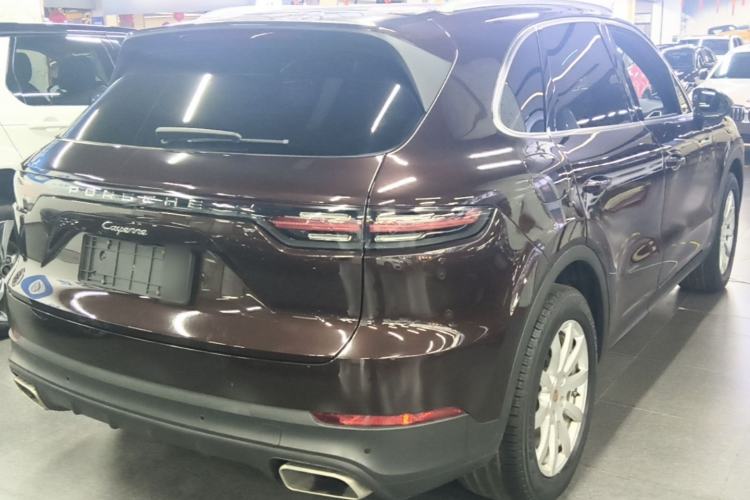 Used Porsche Cayenne 2018 Cayenne 3.0T Rear Right 45 Deg