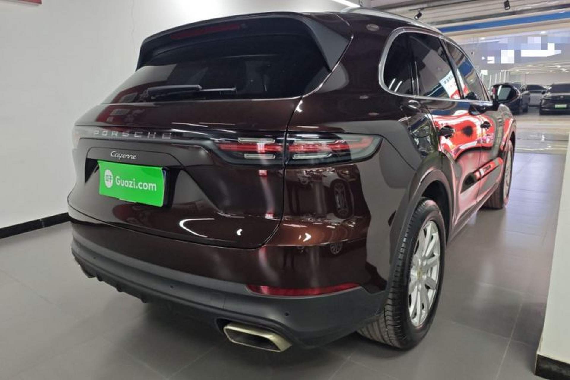 Used Porsche Cayenne 2018 Cayenne 3.0T Rear Right 45 Deg