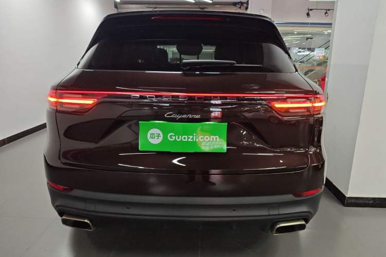 Used Porsche Cayenne 2018 Cayenne 3.0T Rear