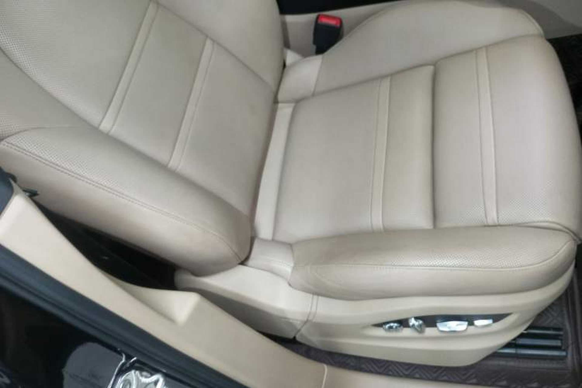 Used Porsche Cayenne 2018 Cayenne 3.0T Right Front Seat