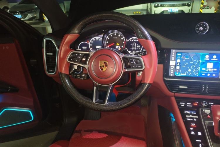 Used Porsche Cayenne 2018 Cayenne 3.0T Steering Wheel