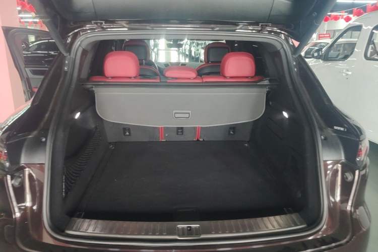 Used Porsche Cayenne 2018 Cayenne 3.0T Trunk