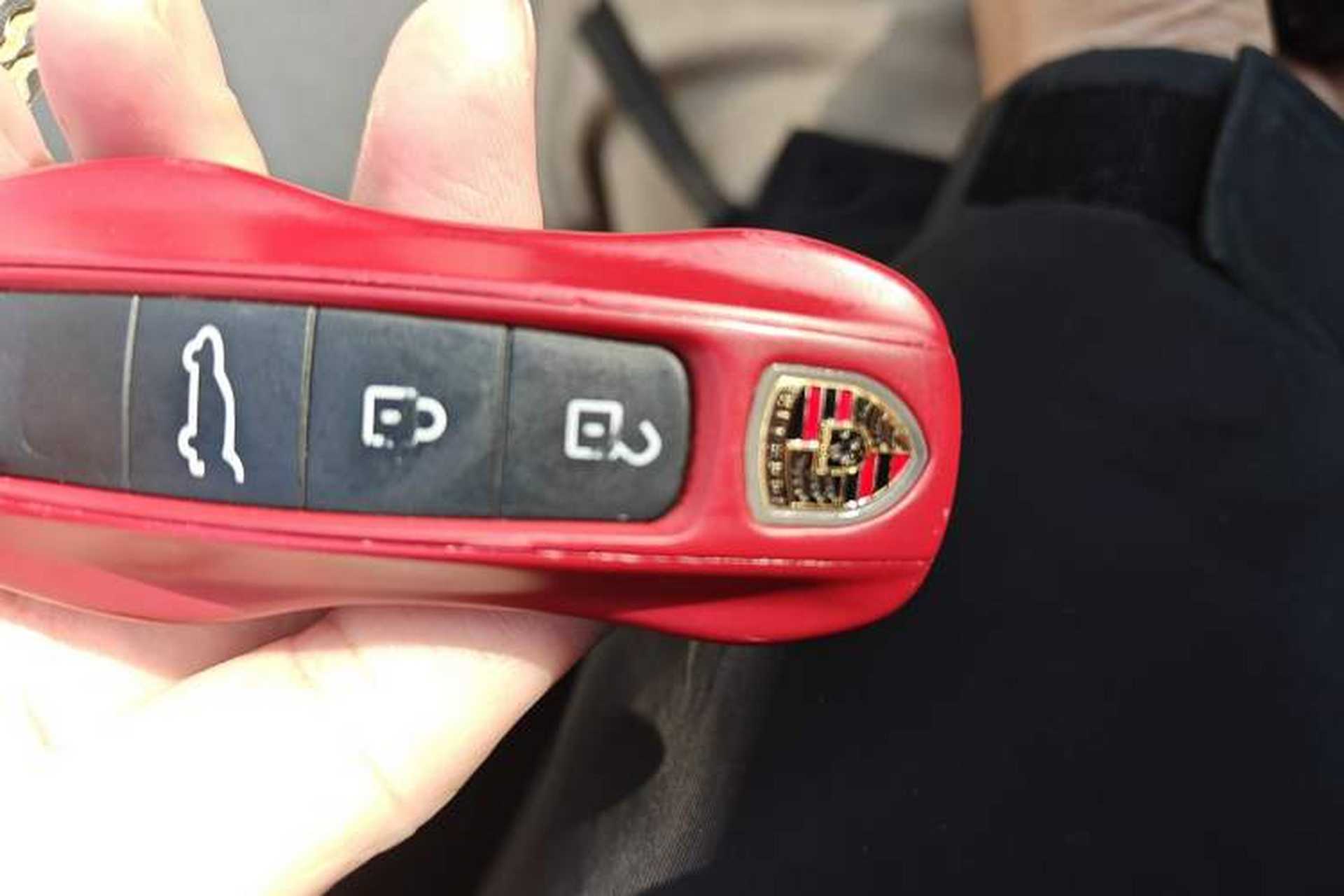 Used Porsche Cayenne 2018 Cayenne 3.0T Vehicle Key