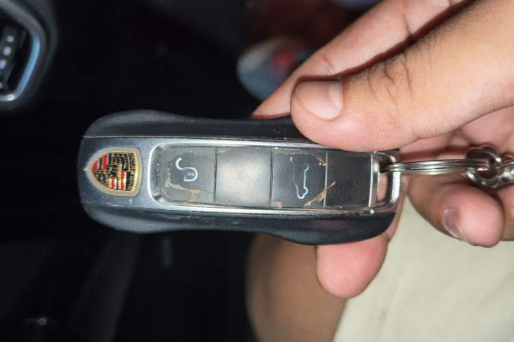 Used Porsche Cayenne 2018 Cayenne 3.0T Vehicle Key