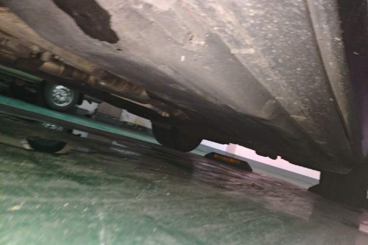 Used Porsche Cayenne  Chassis Front Left