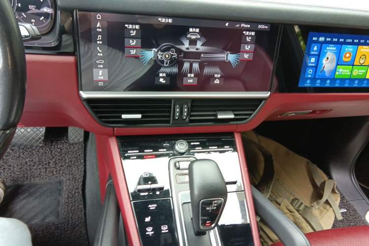 Used Porsche Cayenne 2018 Cayenne 3.0T Audio And AC Panel