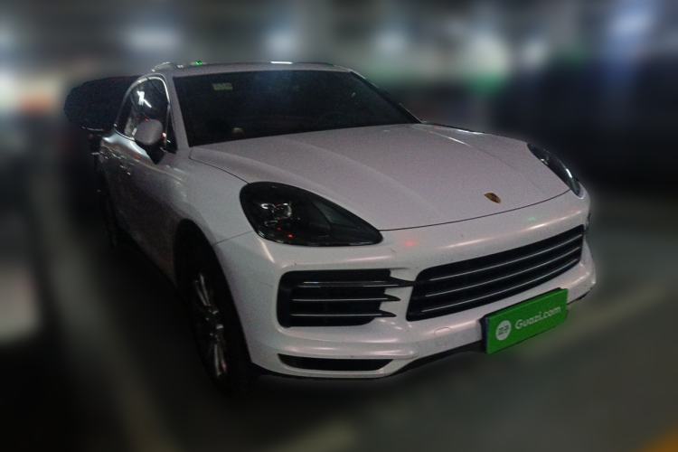 Used Porsche Cayenne 2018 Cayenne 3.0T Front Right 45 Deg