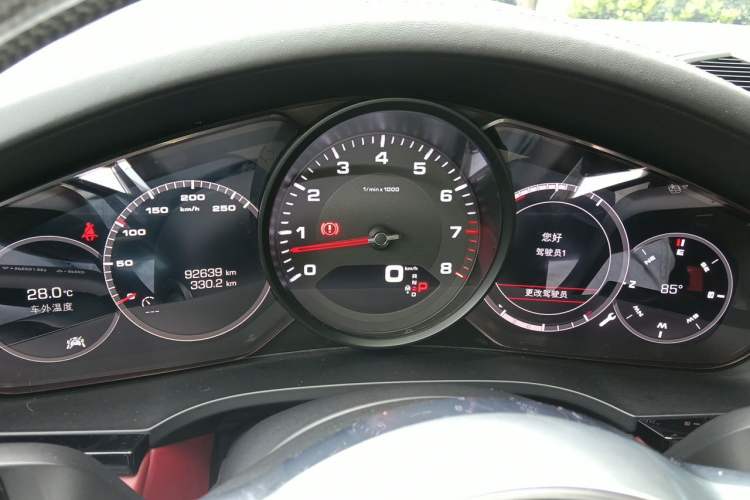 Used Porsche Cayenne 2018 Cayenne 3.0T Instrument Cluster
