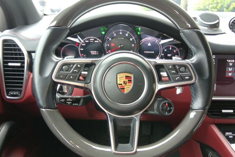 Used Porsche Cayenne 2018 Cayenne 3.0T Steering Wheel
