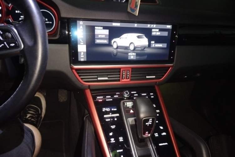 Used Porsche Cayenne 2018 Cayenne 3.0T Audio And AC Panel
