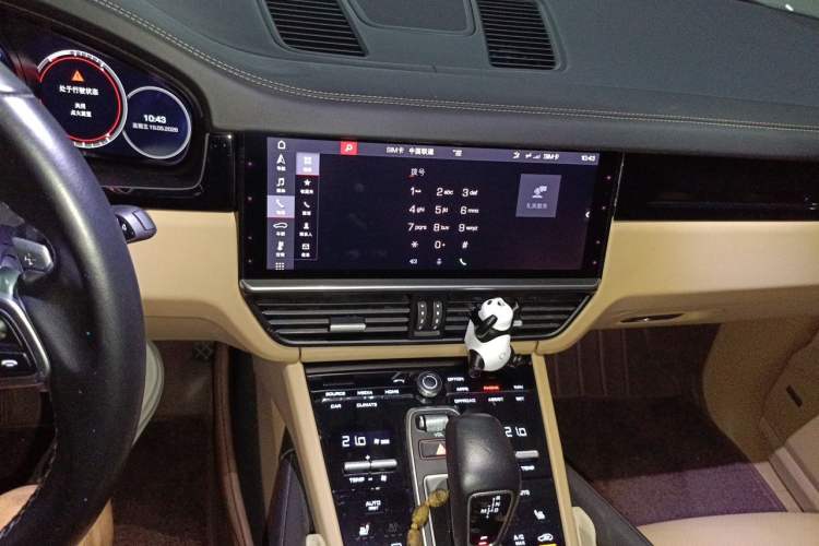 Used Porsche Cayenne 2018 Cayenne 3.0T Audio And AC Panel