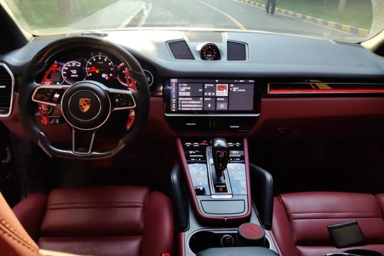 Used Porsche Cayenne 2018 Cayenne 3.0T Center Console