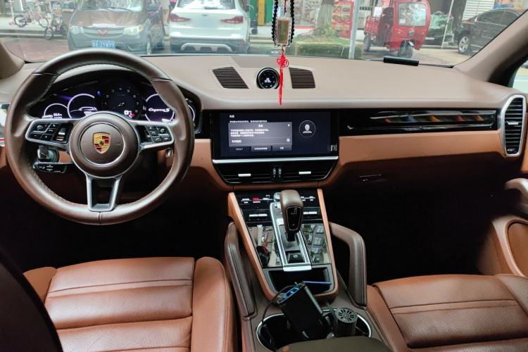 Used Porsche Cayenne 2018 Cayenne 3.0T Center Console