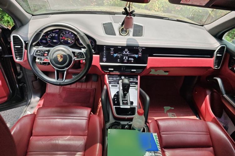 Used Porsche Cayenne 2018 Cayenne 3.0T Center Console
