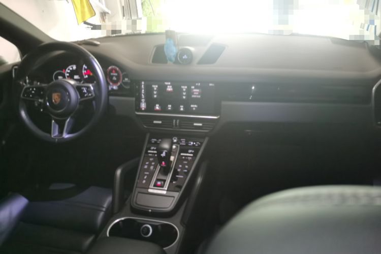 Used Porsche Cayenne 2018 Cayenne 3.0T Center Console