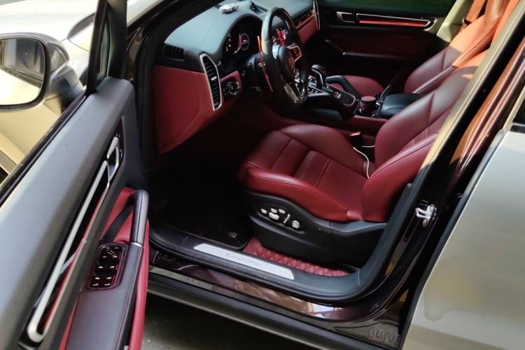 Used Porsche Cayenne 2018 Cayenne 3.0T Driver Seat