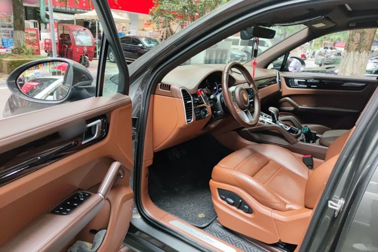 Used Porsche Cayenne 2018 Cayenne 3.0T Driver Seat
