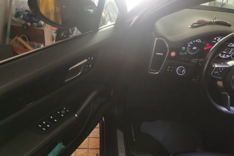 Used Porsche Cayenne 2018 Cayenne 3.0T Driver Seat