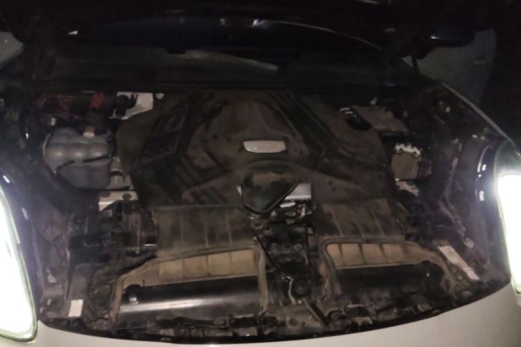 Used Porsche Cayenne 2018 Cayenne 3.0T Engine Bay