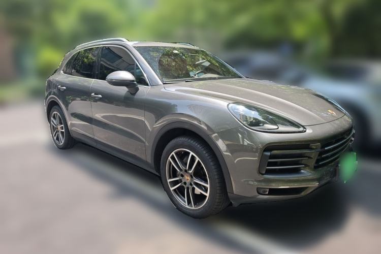 Used Porsche Cayenne 2018 Cayenne 3.0T Front Right 45 Deg
