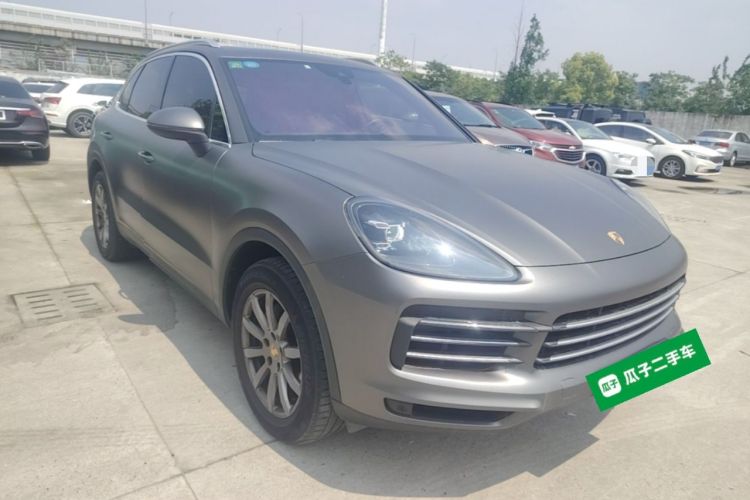 Used Porsche Cayenne 2018 Cayenne 3.0T Front Right 45 Deg