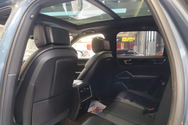 Used Porsche Cayenne 2018 Cayenne 3.0T Headliner