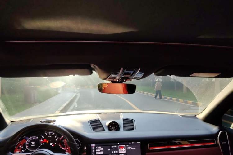 Used Porsche Cayenne 2018 Cayenne 3.0T Headliner