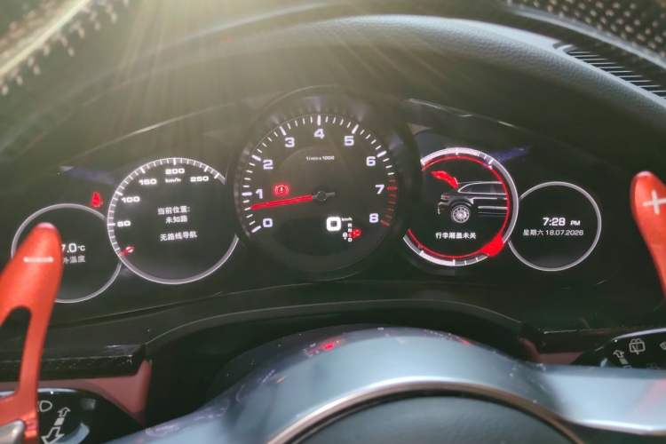 Used Porsche Cayenne 2018 Cayenne 3.0T Instrument Cluster