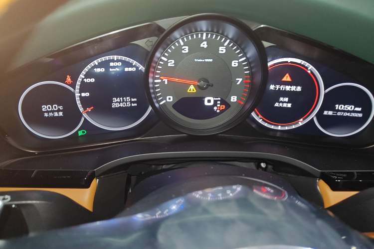 Used Porsche Cayenne 2018 Cayenne 3.0T Instrument Cluster