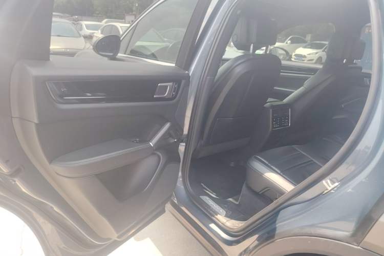 Used Porsche Cayenne 2018 Cayenne 3.0T Left Front Seat